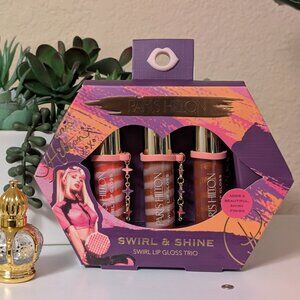 Paris Hilton Swirl & Shine Lip Gloss Trio w/ Star Charms | NEW in Box